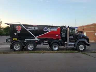 Roll off dumpster rental in Detroit